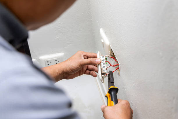 Best Commercial Electrician Services  in Little Walnut Village, NM